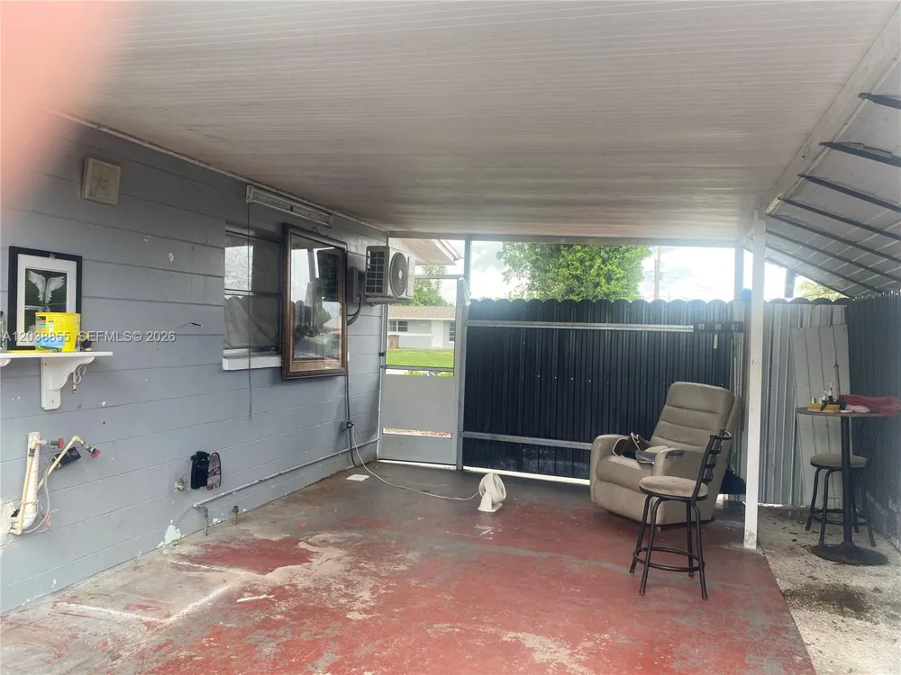 1111 VINEYARD ST Lehigh Acres, FL 33936