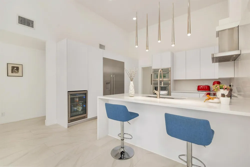 1084 Seagull Park Road S West Palm Beach, FL 33411