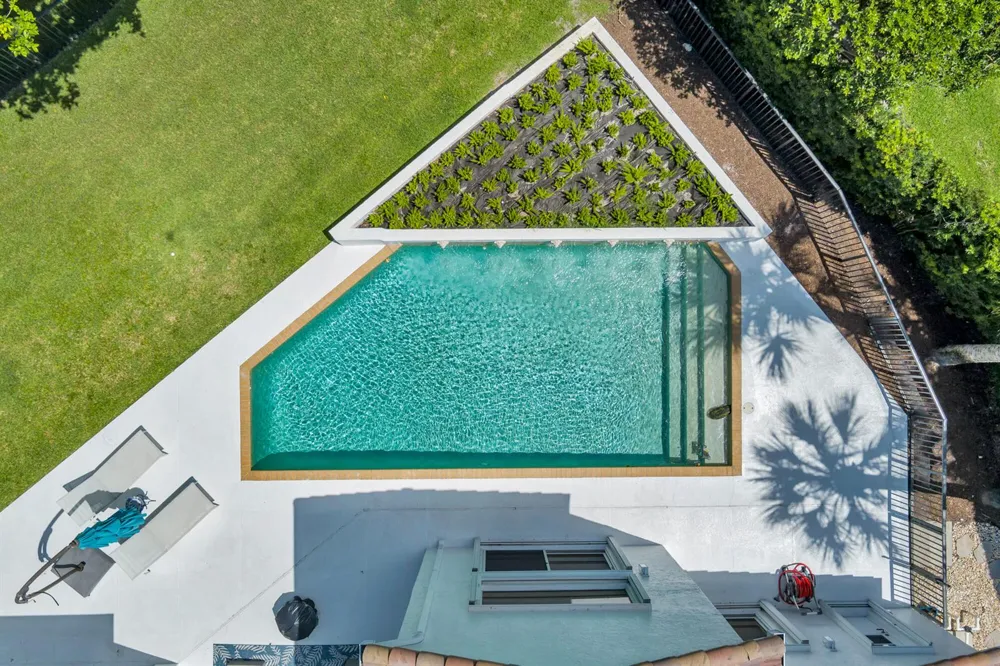1084 Seagull Park Road S West Palm Beach, FL 33411