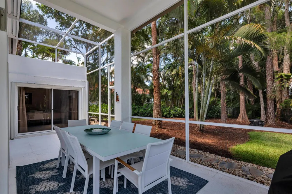 1084 Seagull Park Road S West Palm Beach, FL 33411