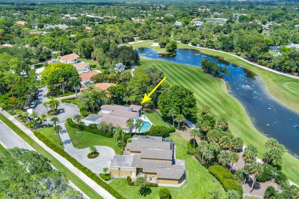 1084 Seagull Park Road S West Palm Beach, FL 33411