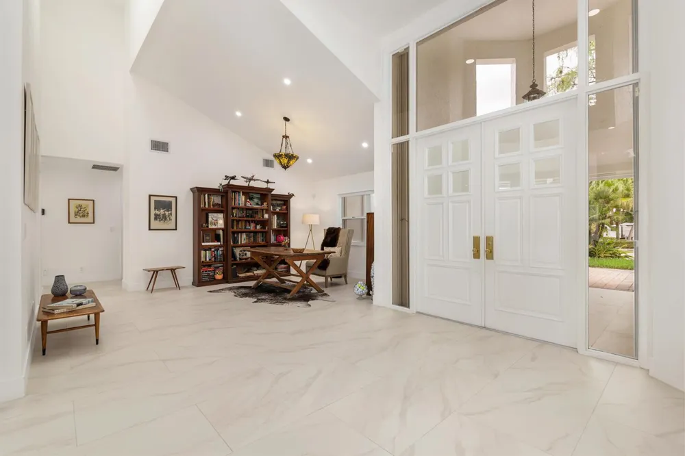 1084 Seagull Park Road S West Palm Beach, FL 33411