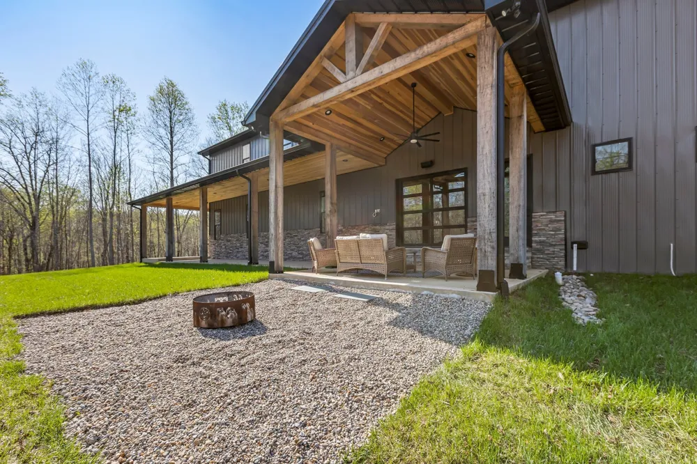 610 Dogwood Way Burns, TN 37029