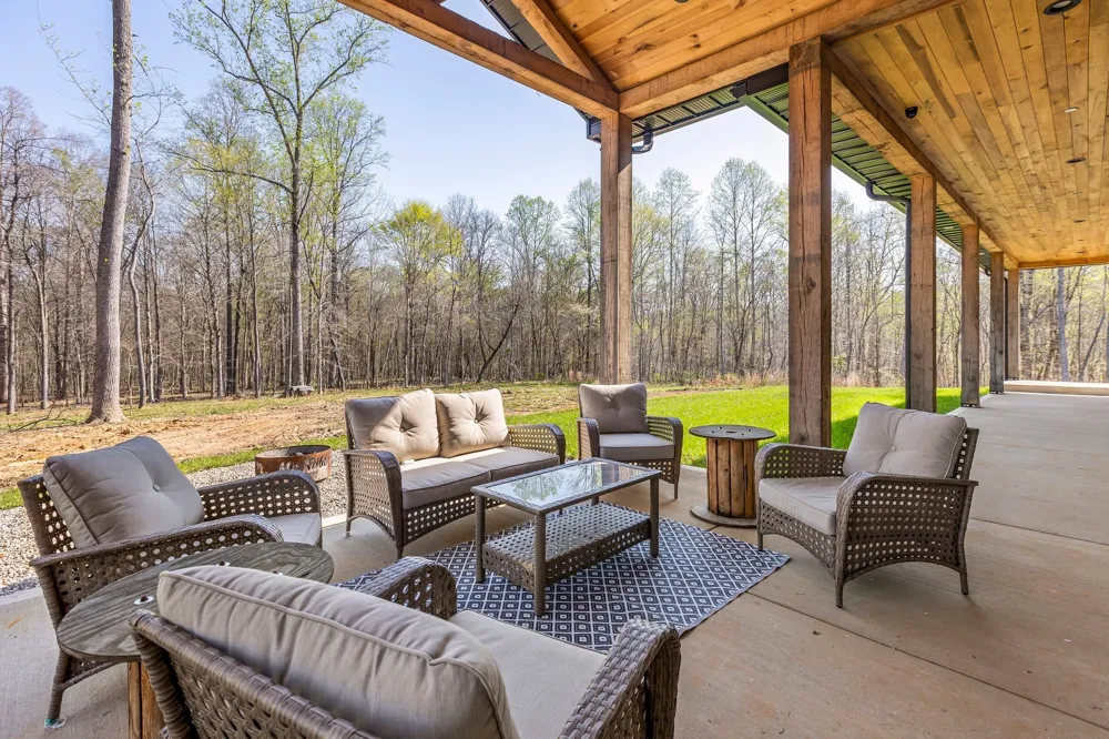 610 Dogwood Way Burns, TN 37029