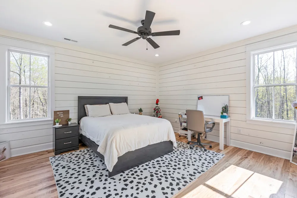 610 Dogwood Way Burns, TN 37029