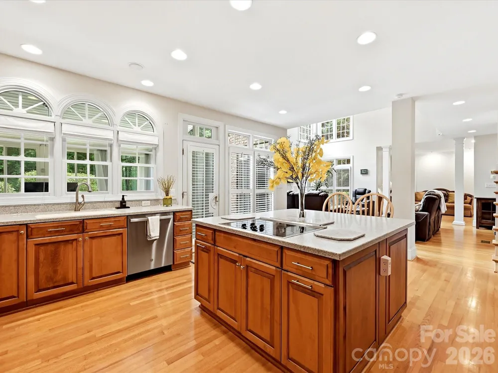 2744 W Pinewood Road Chester, SC 29706
