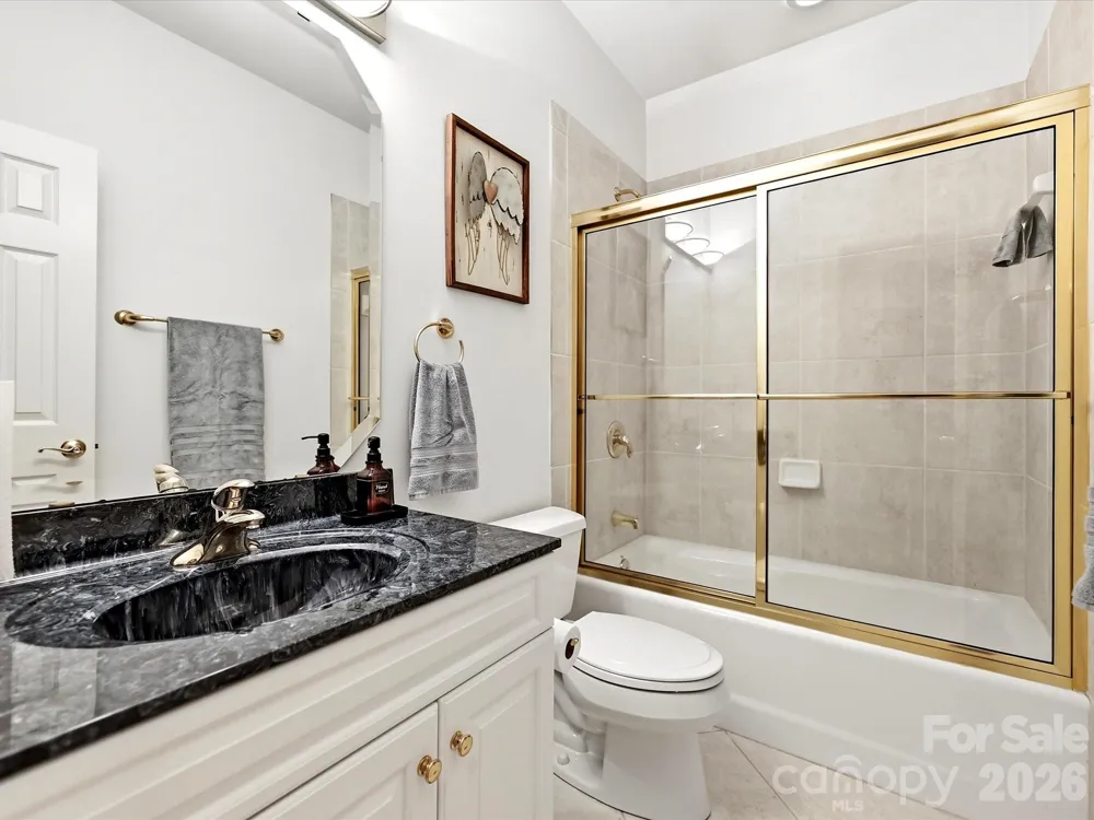 2744 W Pinewood Road Chester, SC 29706