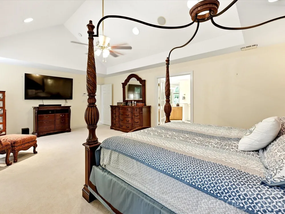2744 W Pinewood Road Chester, SC 29706