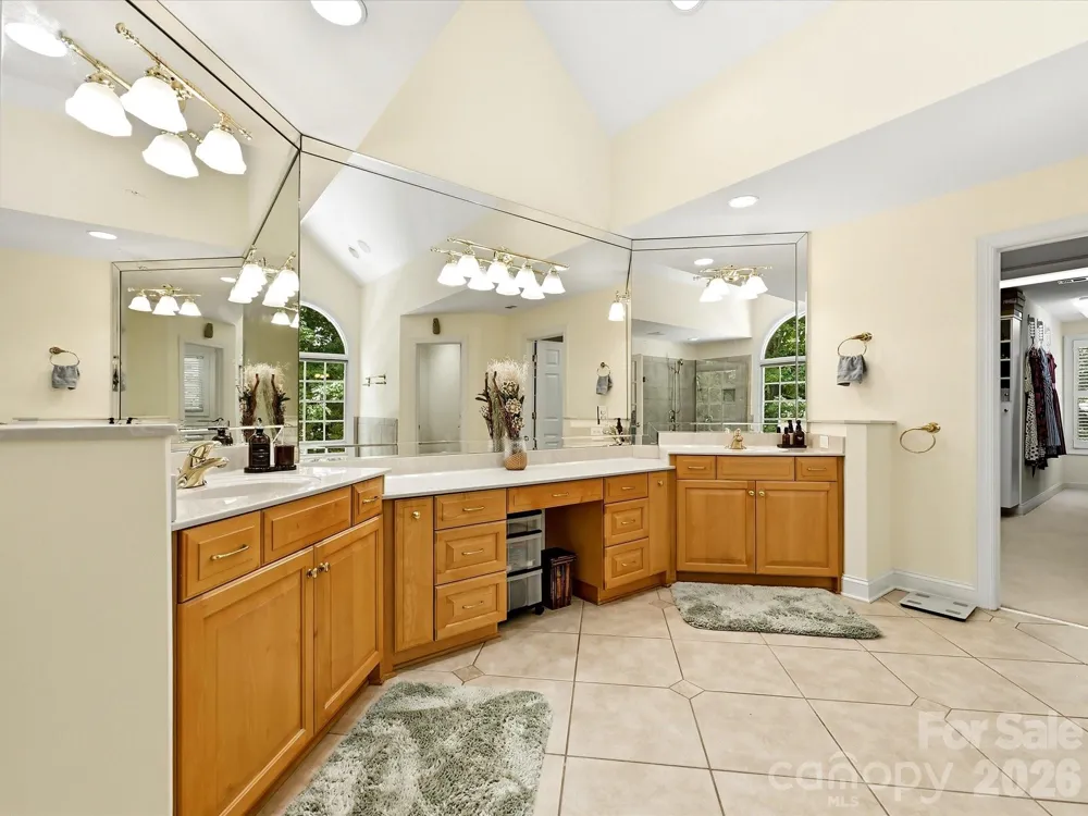2744 W Pinewood Road Chester, SC 29706