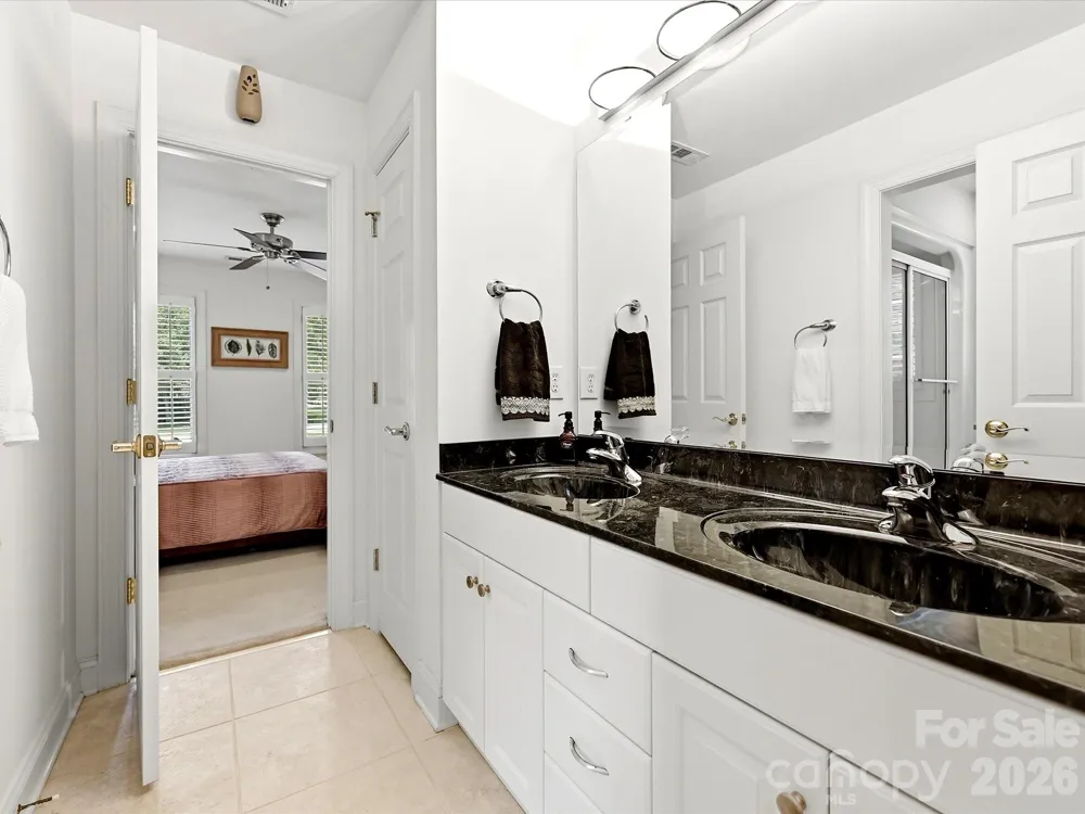 2744 W Pinewood Road Chester, SC 29706