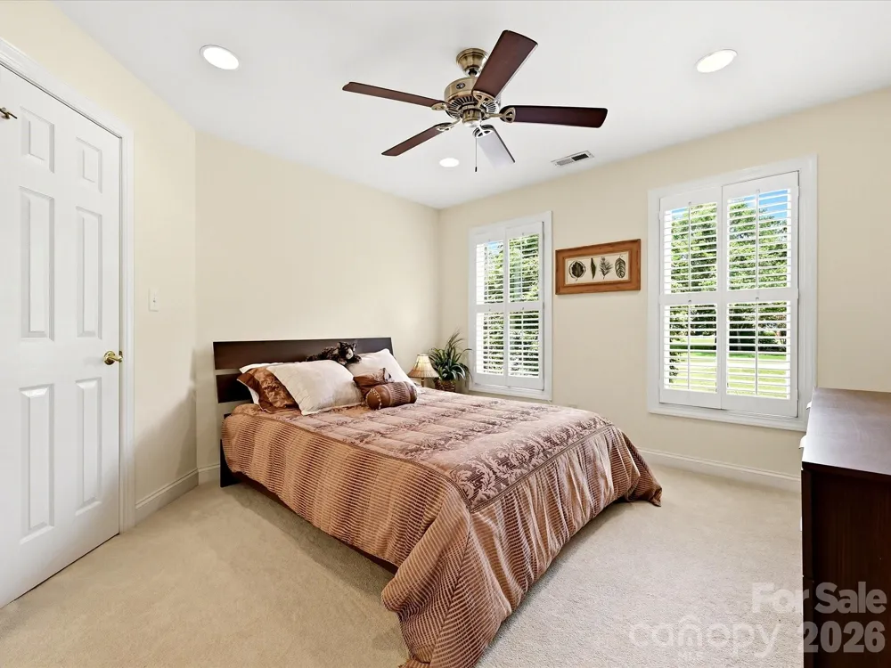 2744 W Pinewood Road Chester, SC 29706