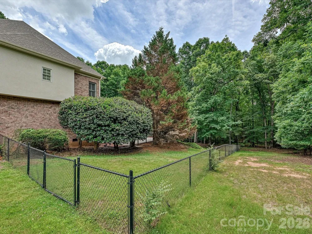 2744 W Pinewood Road Chester, SC 29706
