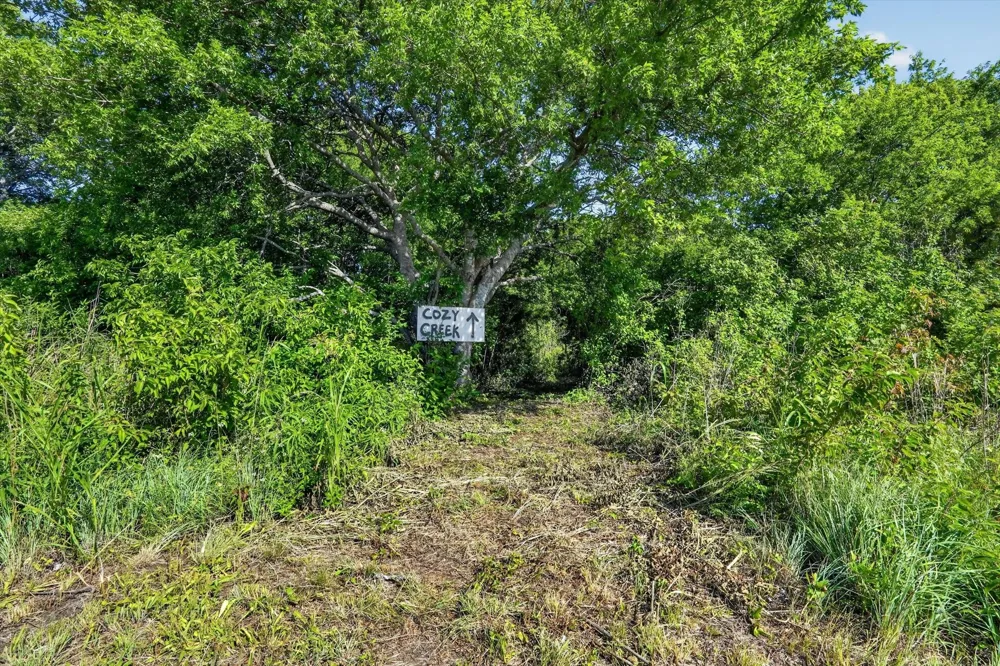1917 Hudson Court Alvarado, TX 76009