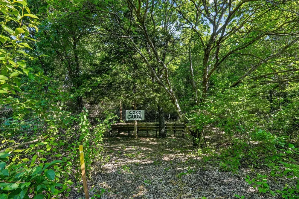1917 Hudson Court Alvarado, TX 76009