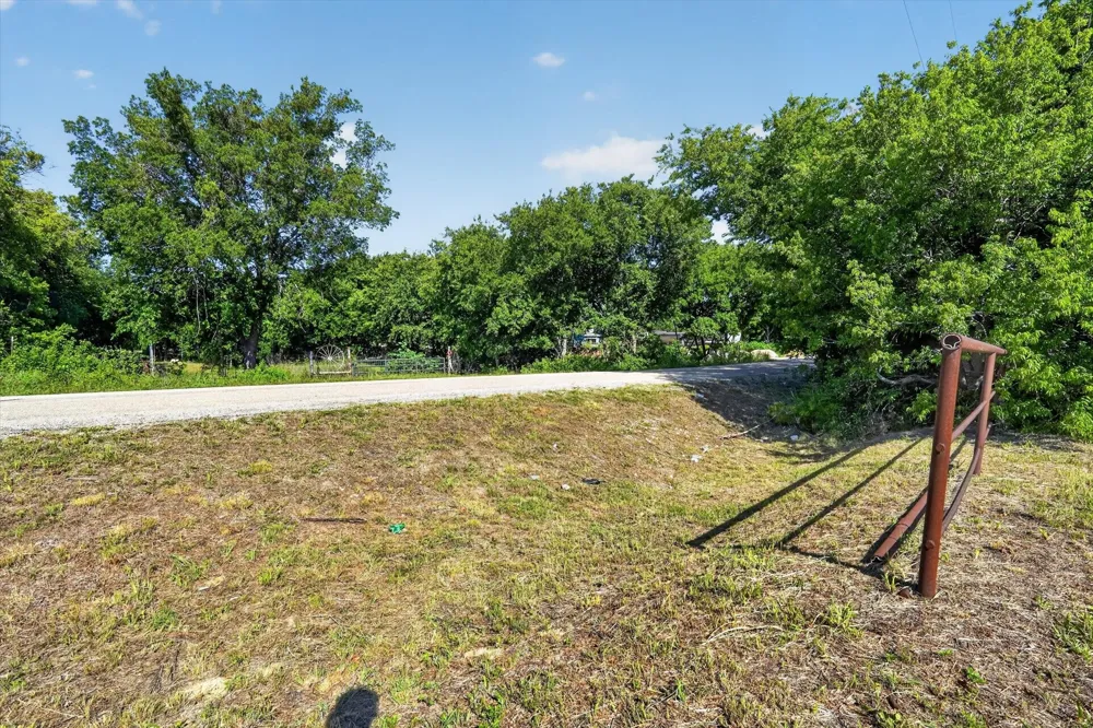 1917 Hudson Court Alvarado, TX 76009