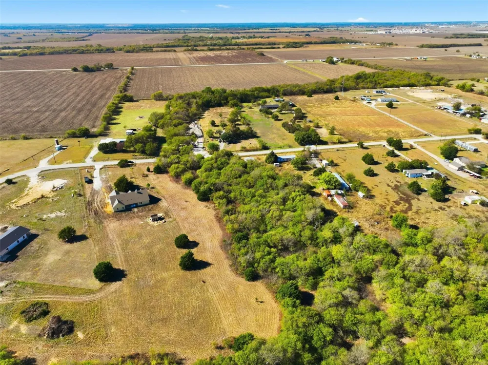 1917 Hudson Court Alvarado, TX 76009