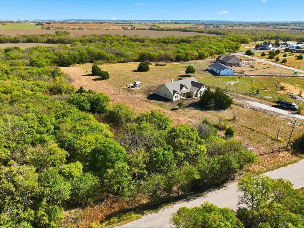 1917 Hudson Court Alvarado, TX 76009