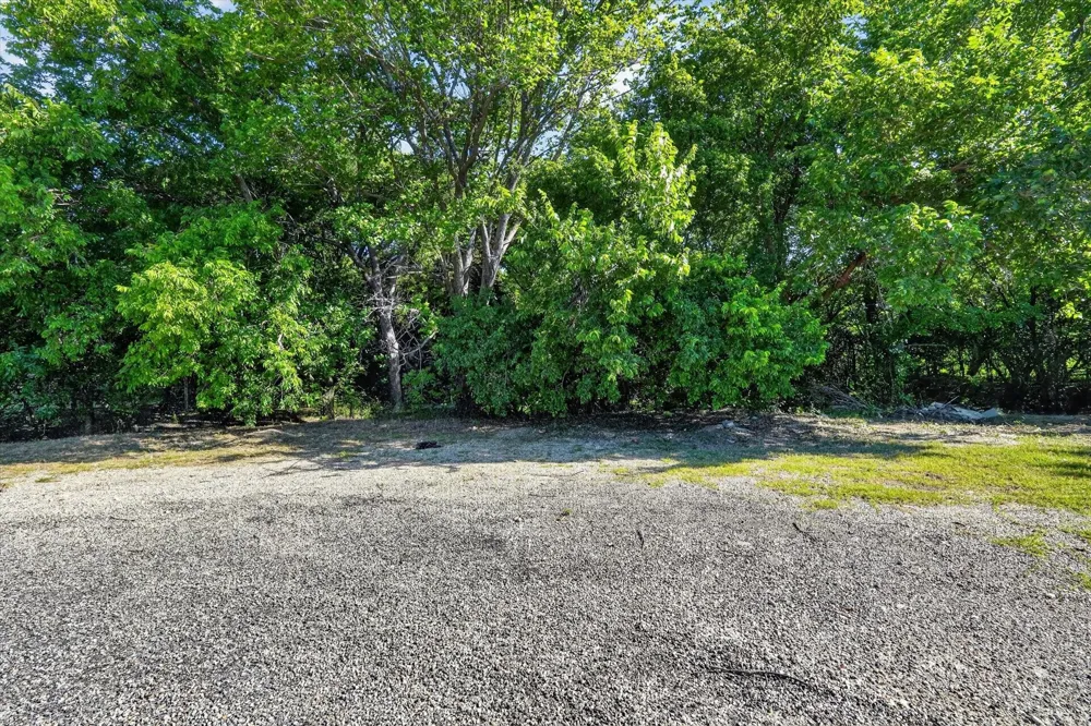 2041 Hudson Court Alvarado, TX 76009