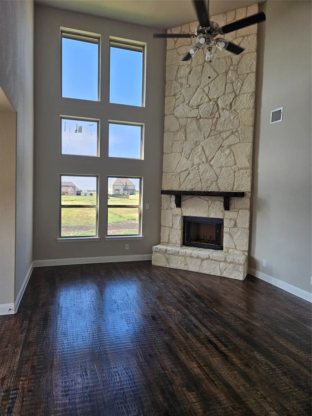 228 Pronghorn Drive Gordonville, TX 76245