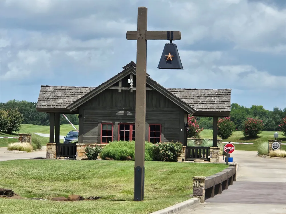 228 Pronghorn Drive Gordonville, TX 76245