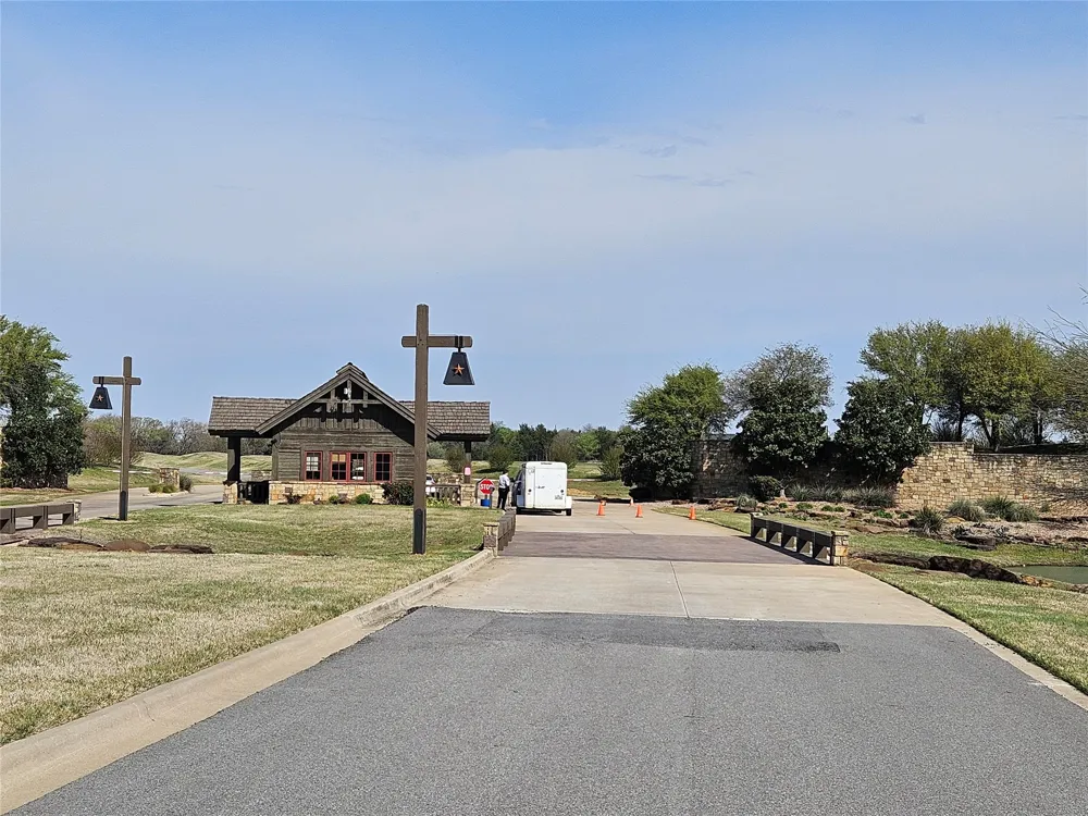228 Pronghorn Drive Gordonville, TX 76245