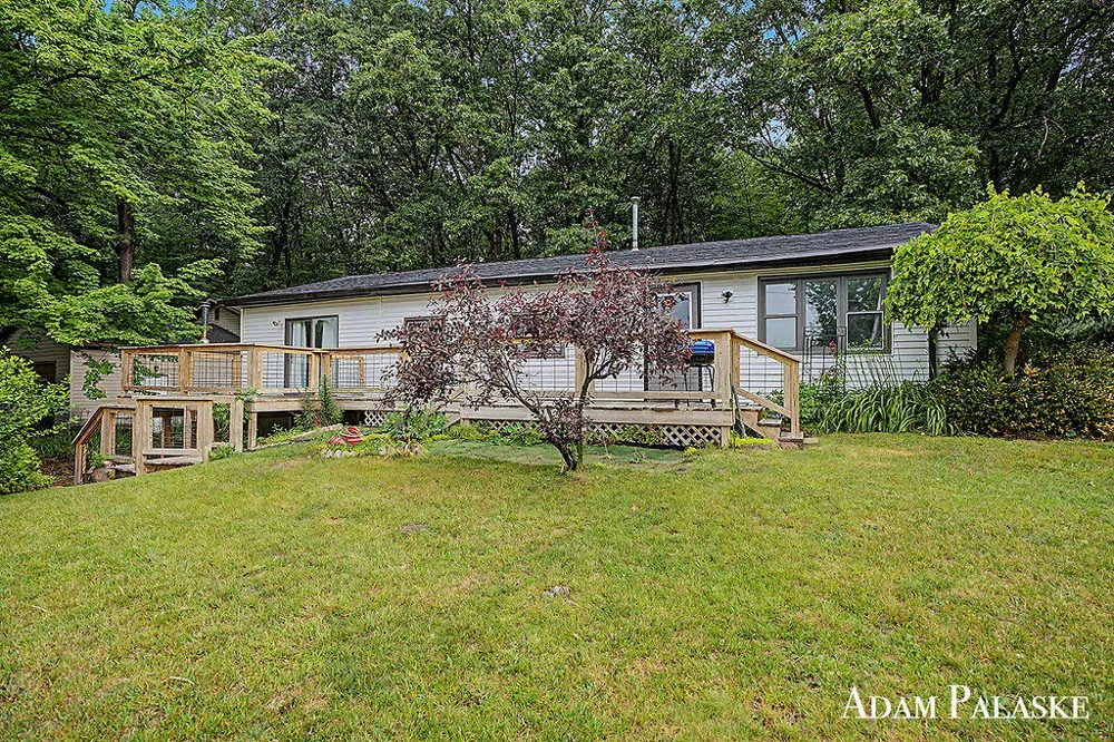3542 Holiday Drive Montcalm Township, MI 48838