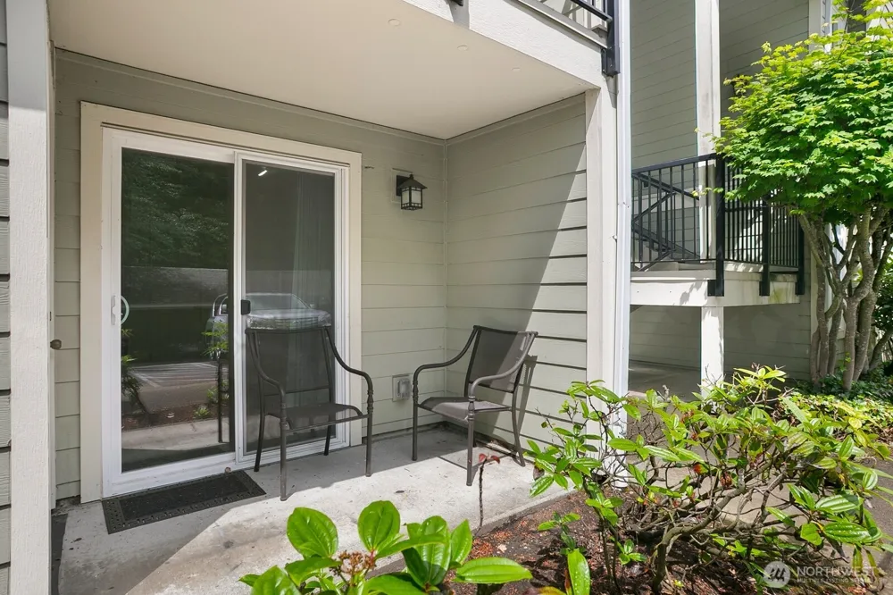 6525 200th Street SW #101 Lynnwood, WA 98036