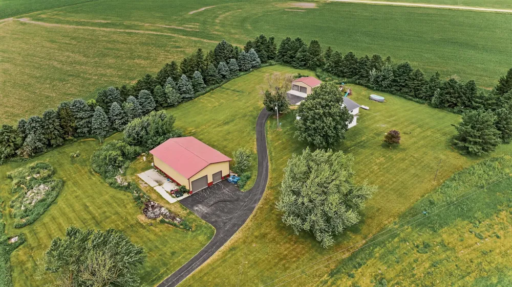 42219 Highway 58 Boulevard Zumbrota, MN 55992