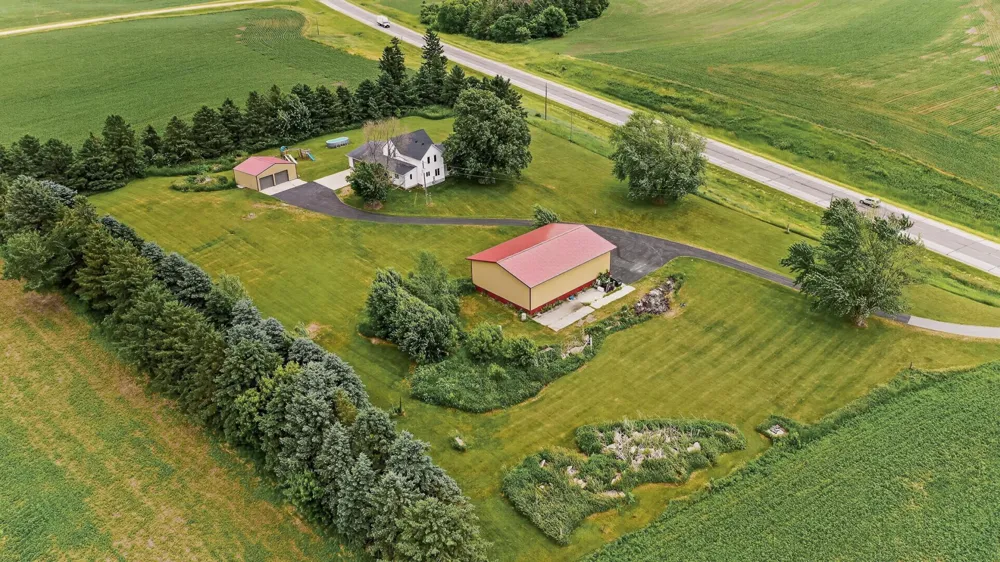 42219 Highway 58 Boulevard Zumbrota, MN 55992
