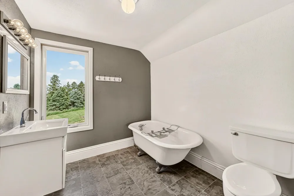 42219 Highway 58 Boulevard Zumbrota, MN 55992