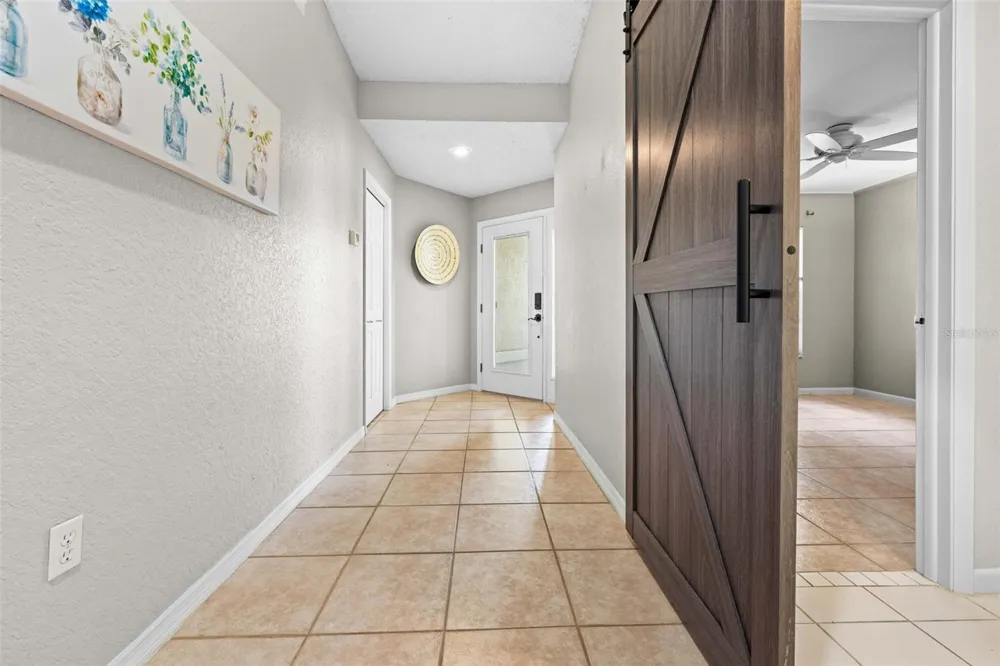 9354 MISSISSIPPI RUN Weeki Wachee, FL 34613