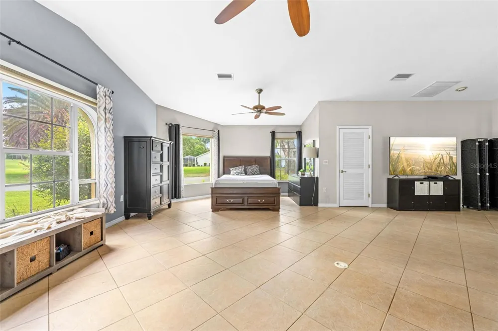 9354 MISSISSIPPI RUN Weeki Wachee, FL 34613