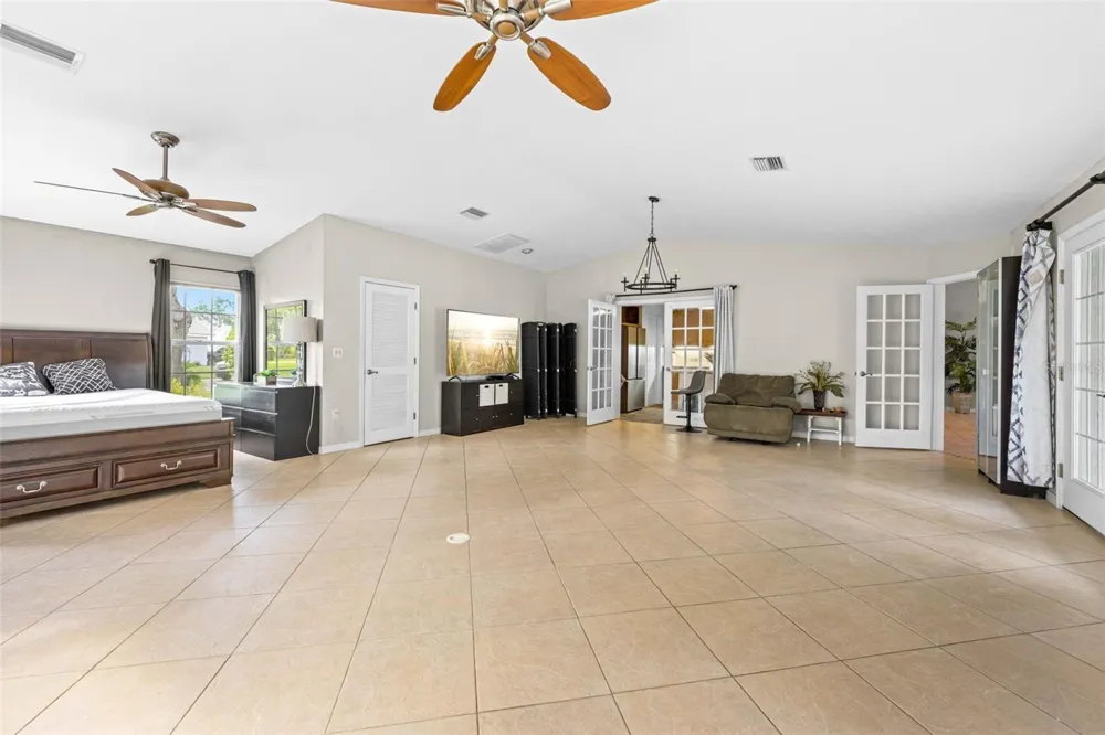 9354 MISSISSIPPI RUN Weeki Wachee, FL 34613