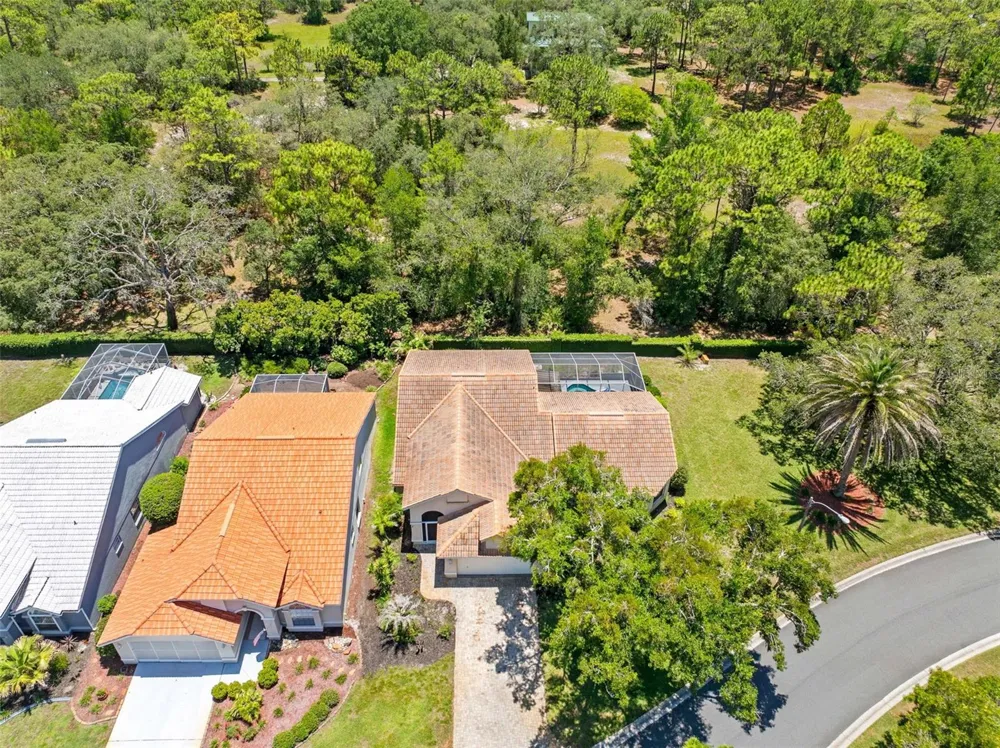 9354 MISSISSIPPI RUN Weeki Wachee, FL 34613