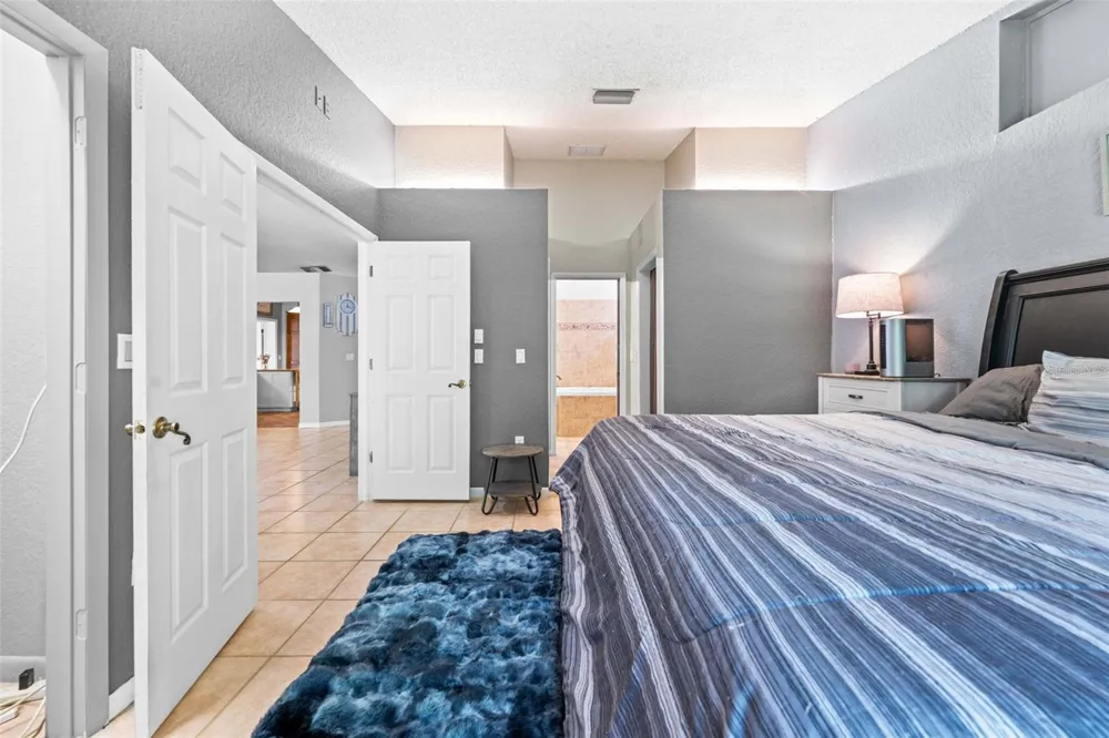9354 MISSISSIPPI RUN Weeki Wachee, FL 34613