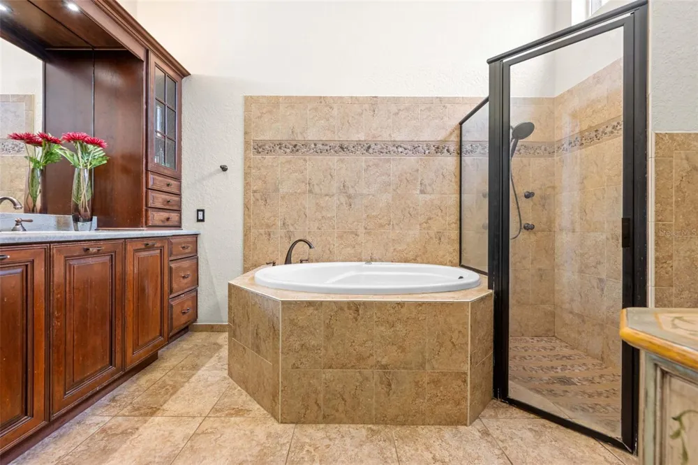 9354 MISSISSIPPI RUN Weeki Wachee, FL 34613