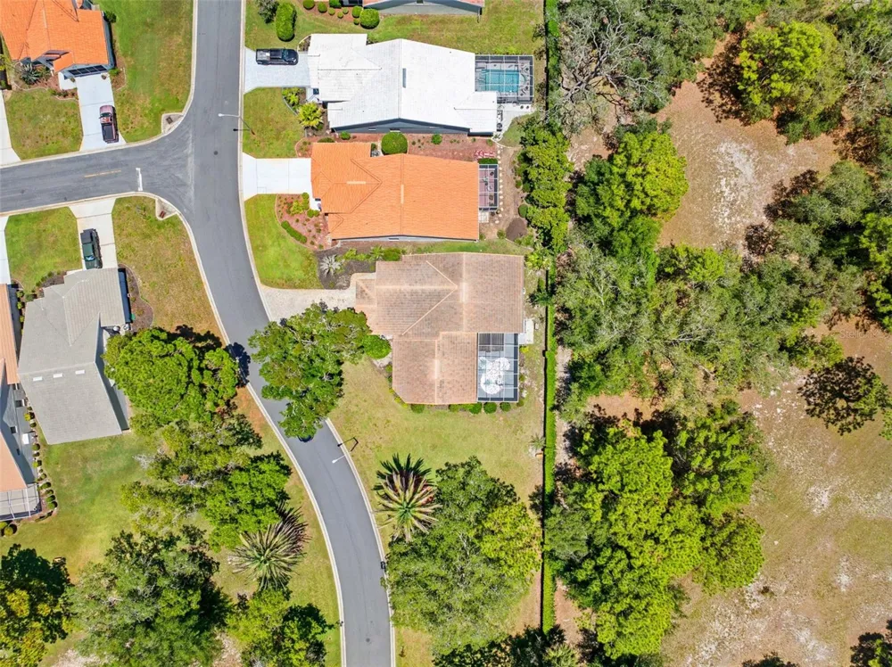 9354 MISSISSIPPI RUN Weeki Wachee, FL 34613