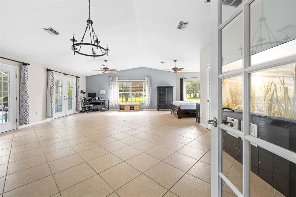 9354 MISSISSIPPI RUN Weeki Wachee, FL 34613