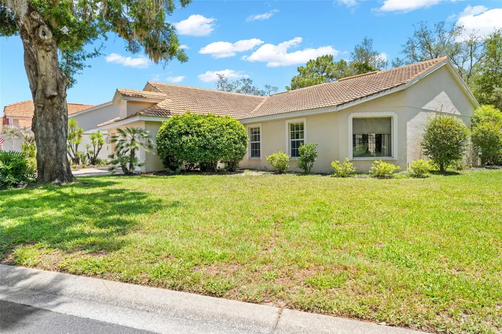 9354 MISSISSIPPI RUN Weeki Wachee, FL 34613