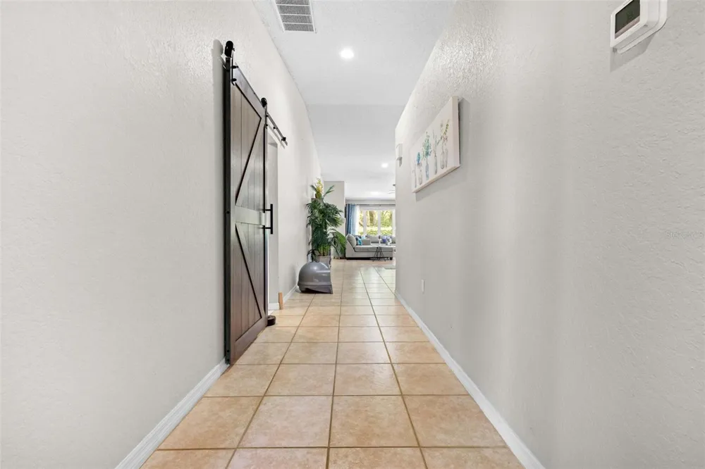 9354 MISSISSIPPI RUN Weeki Wachee, FL 34613