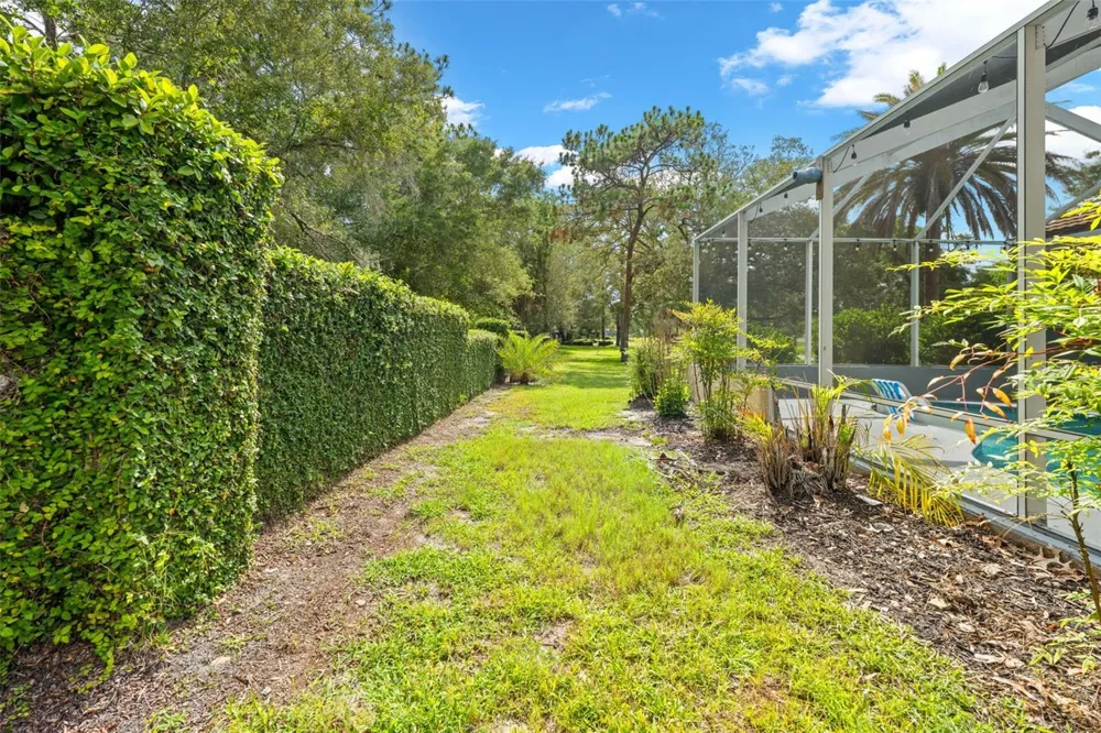 9354 MISSISSIPPI RUN Weeki Wachee, FL 34613