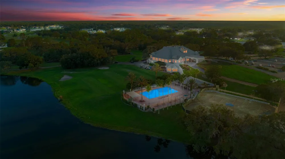 9354 MISSISSIPPI RUN Weeki Wachee, FL 34613