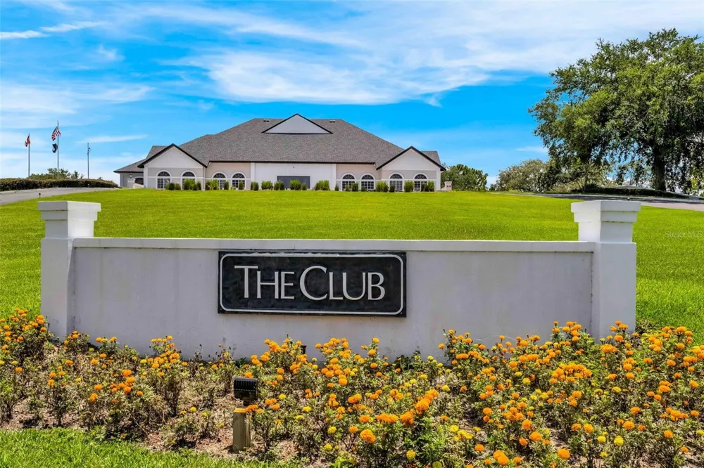 9354 MISSISSIPPI RUN Weeki Wachee, FL 34613
