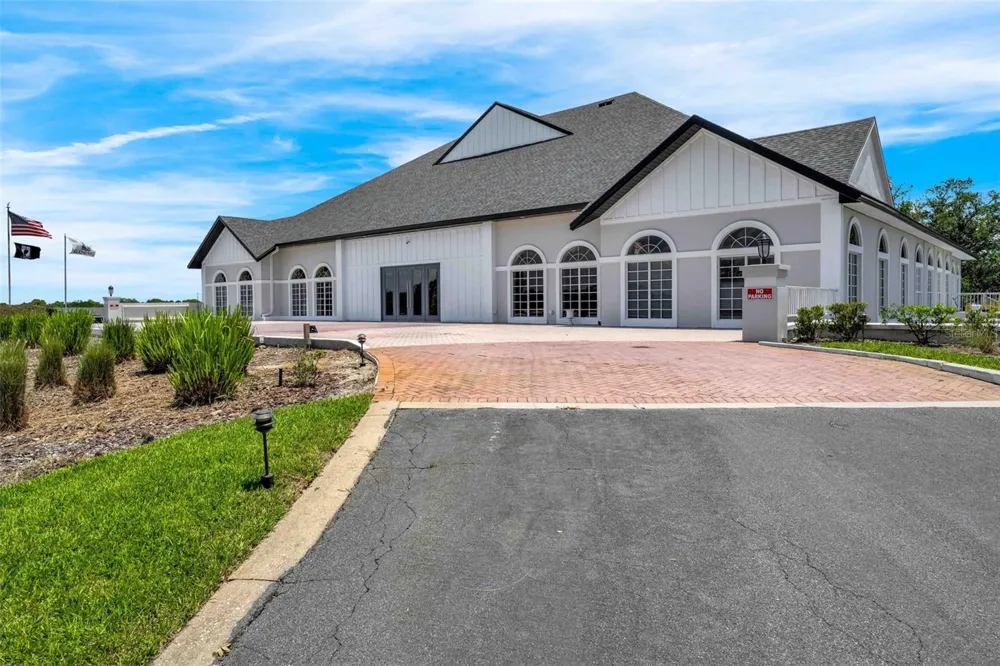 9354 MISSISSIPPI RUN Weeki Wachee, FL 34613