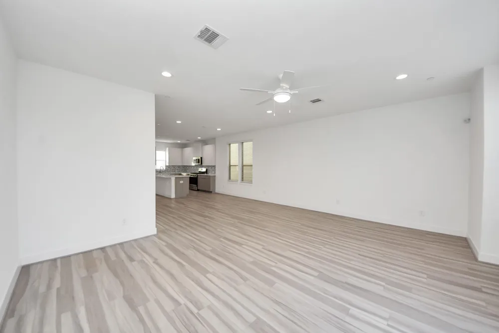 18716 Centro Main Street #B Shenandoah, TX 77385