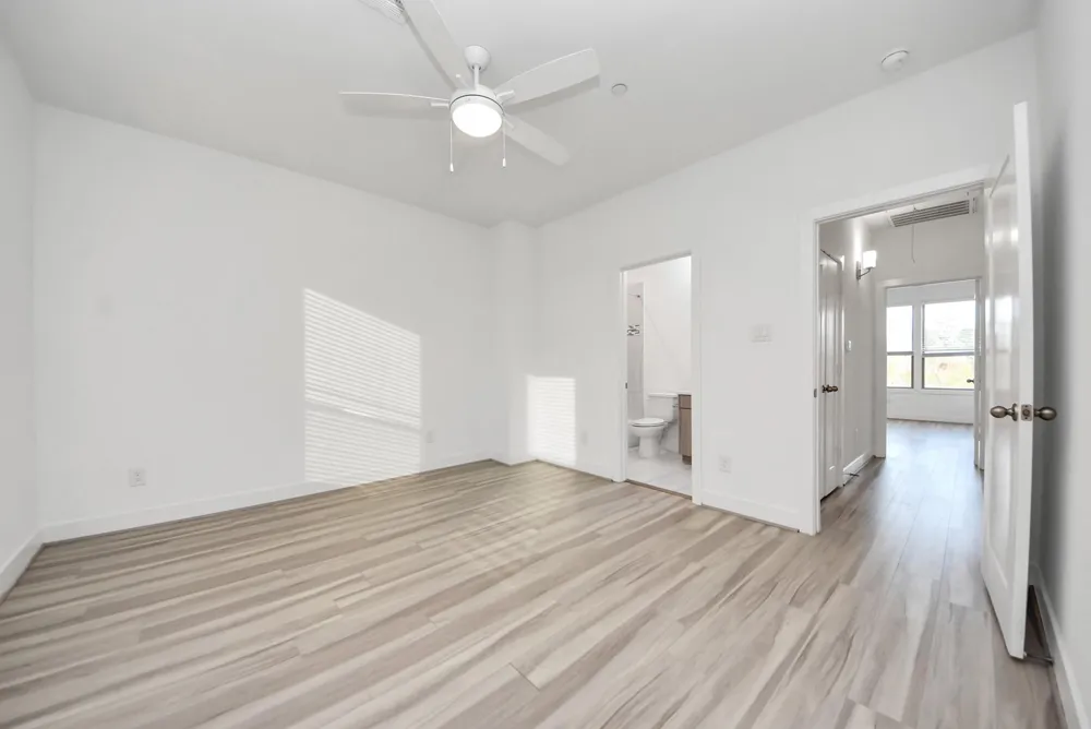 18716 Centro Main Street #B Shenandoah, TX 77385