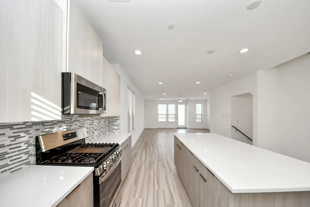 18716 Centro Main Street #B Shenandoah, TX 77385