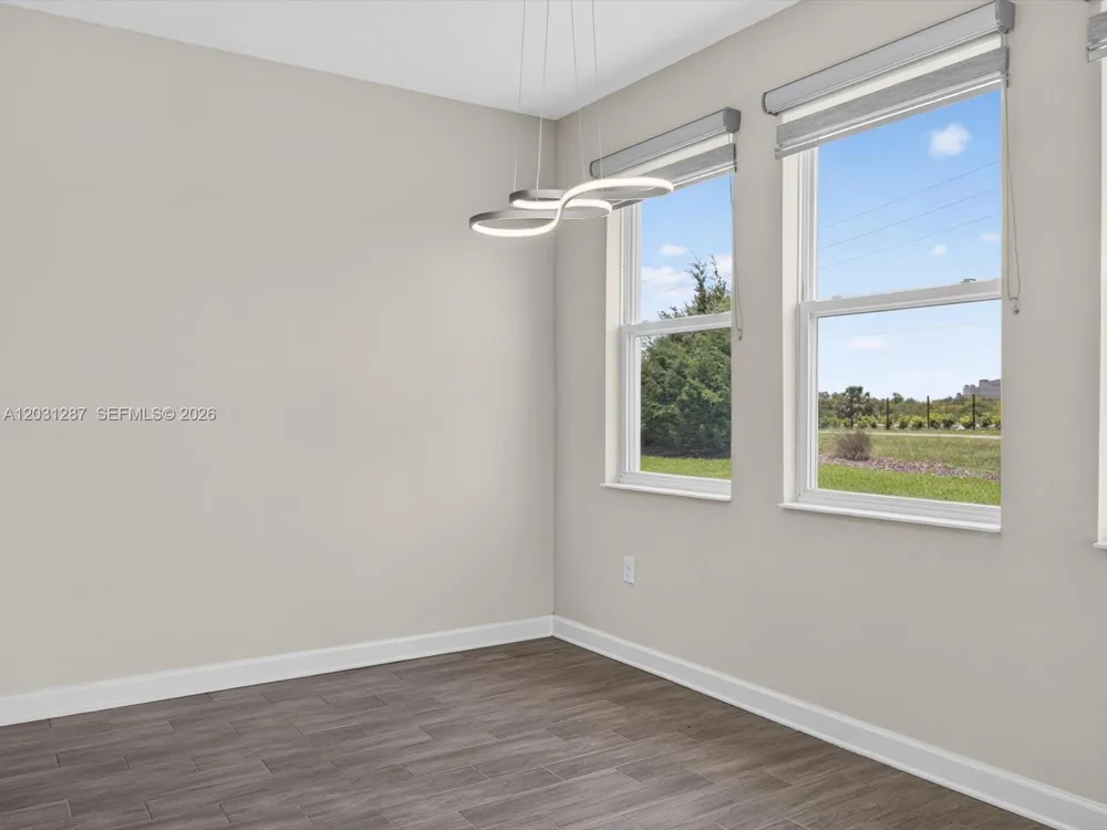 1152 Trappers Trail Loop Davenport, FL 33896