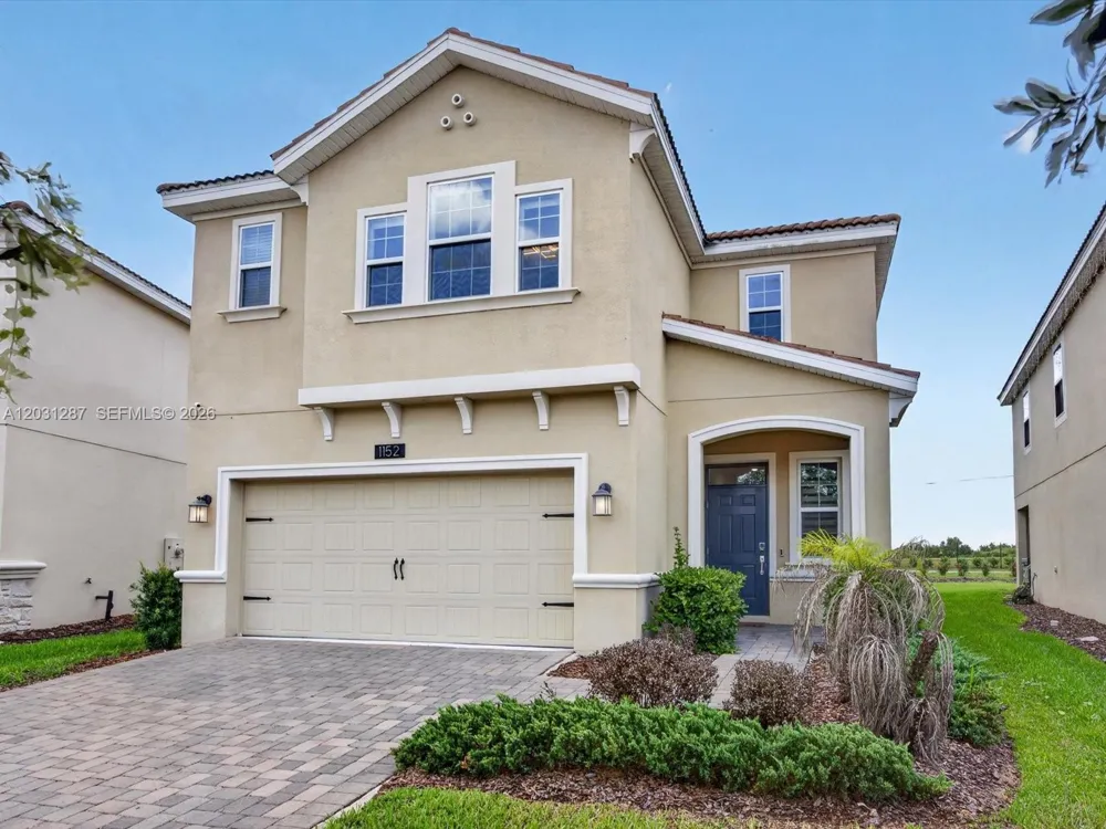 1152 Trappers Trail Loop Davenport, FL 33896