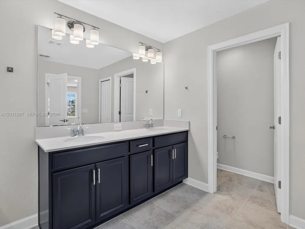 1152 Trappers Trail Loop Davenport, FL 33896